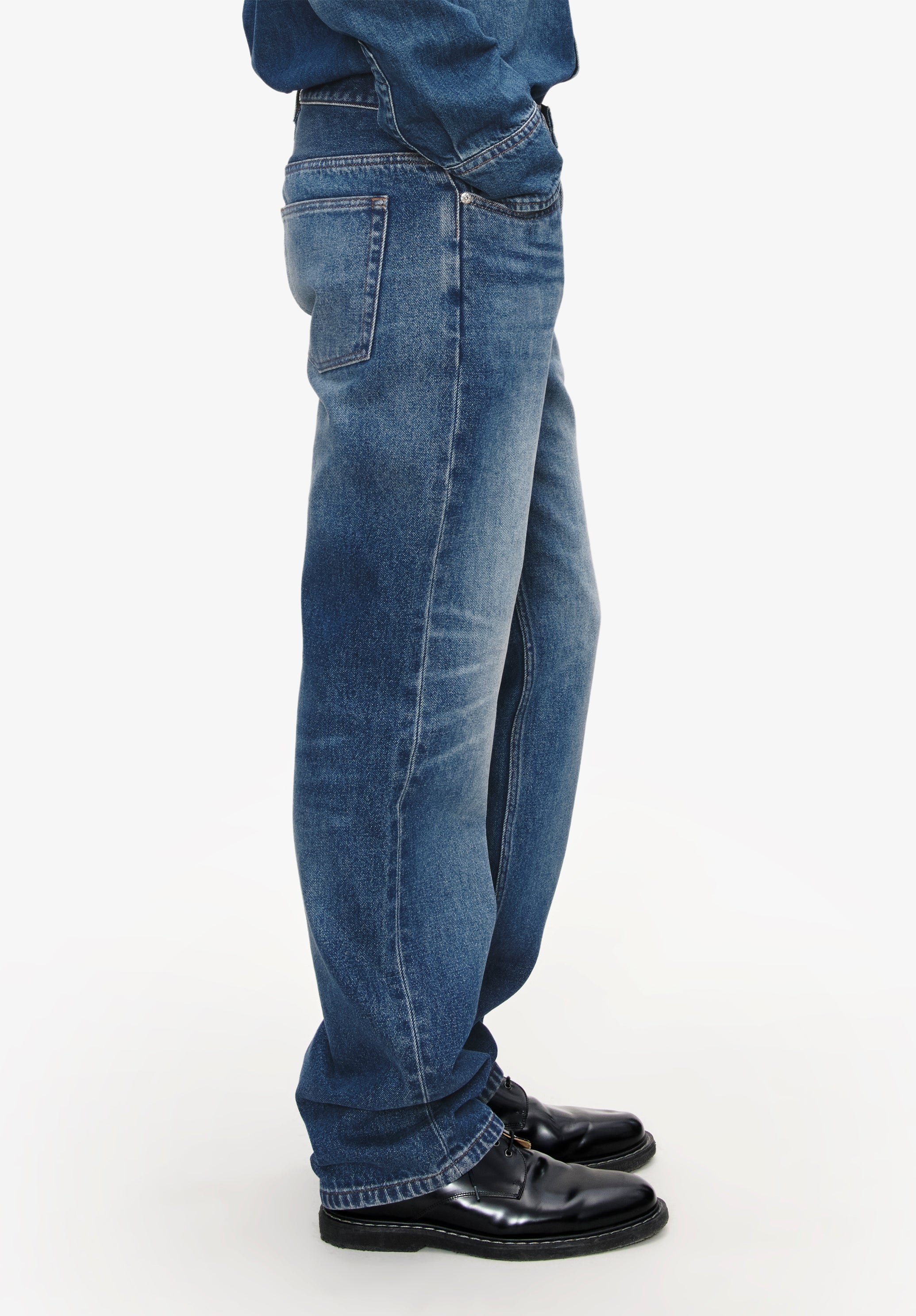 Rescue Jeans - Image 5