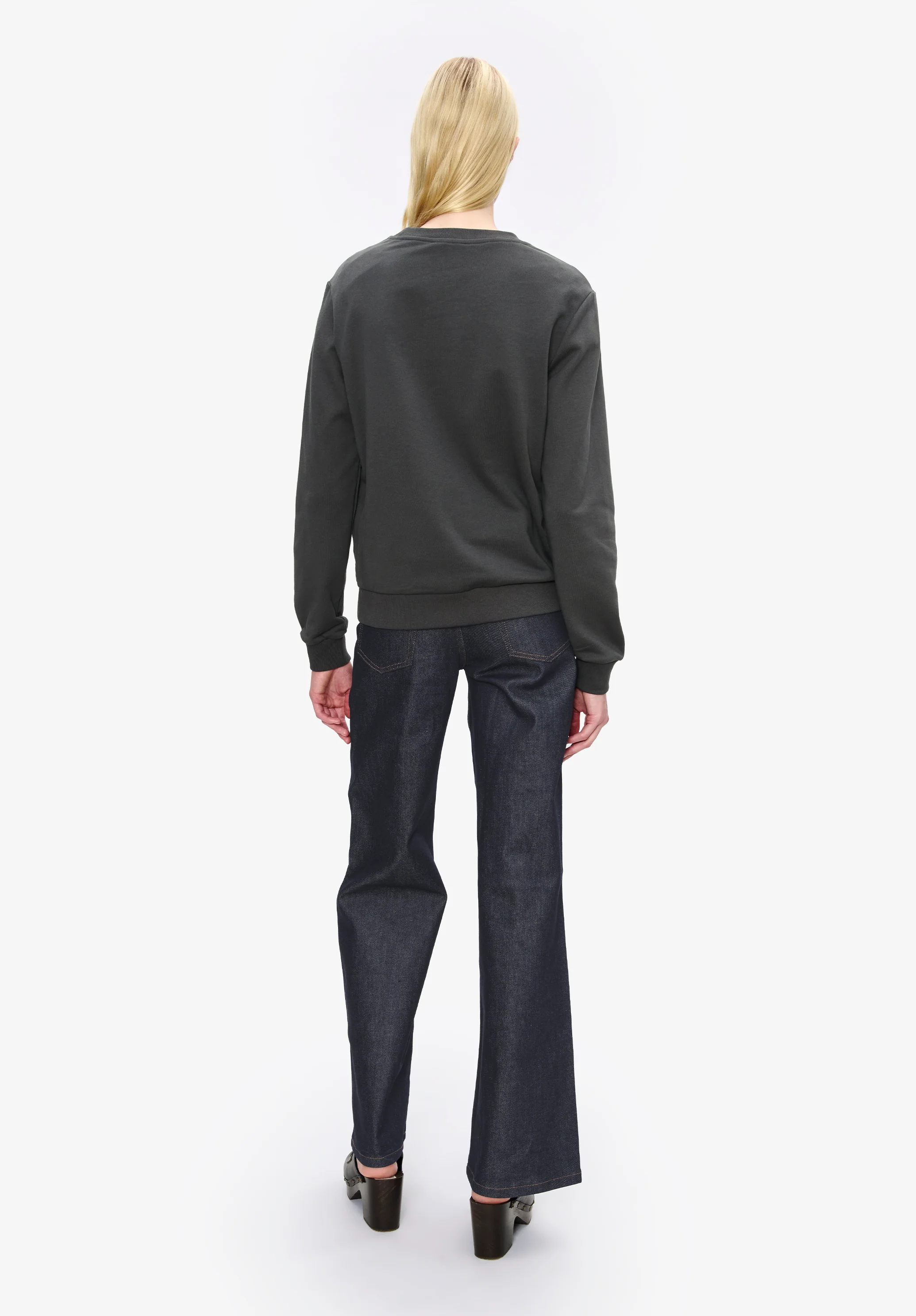 Standard Rue Madame Sweatshirt - Image 6