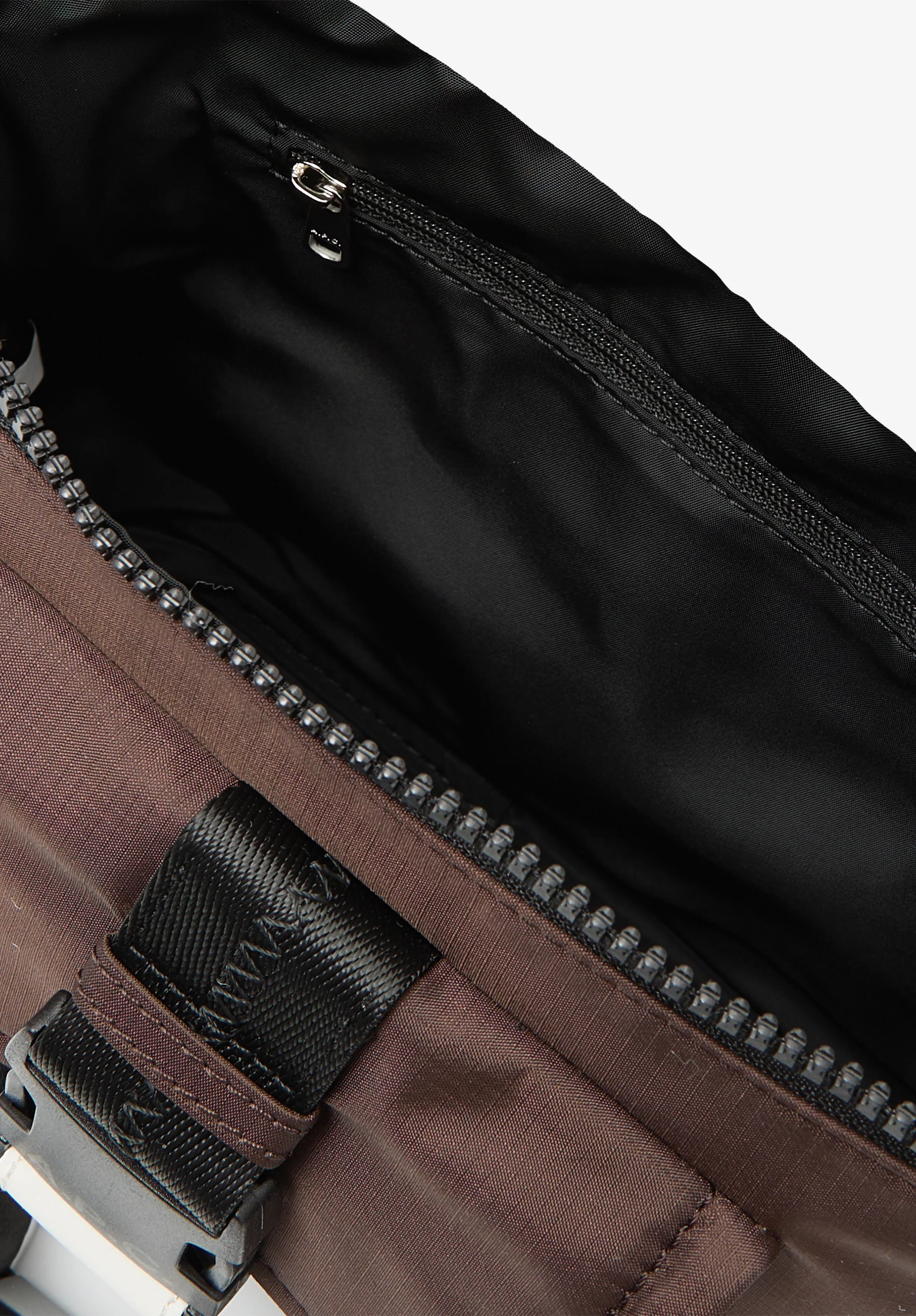 Trek bum bag - Image 5